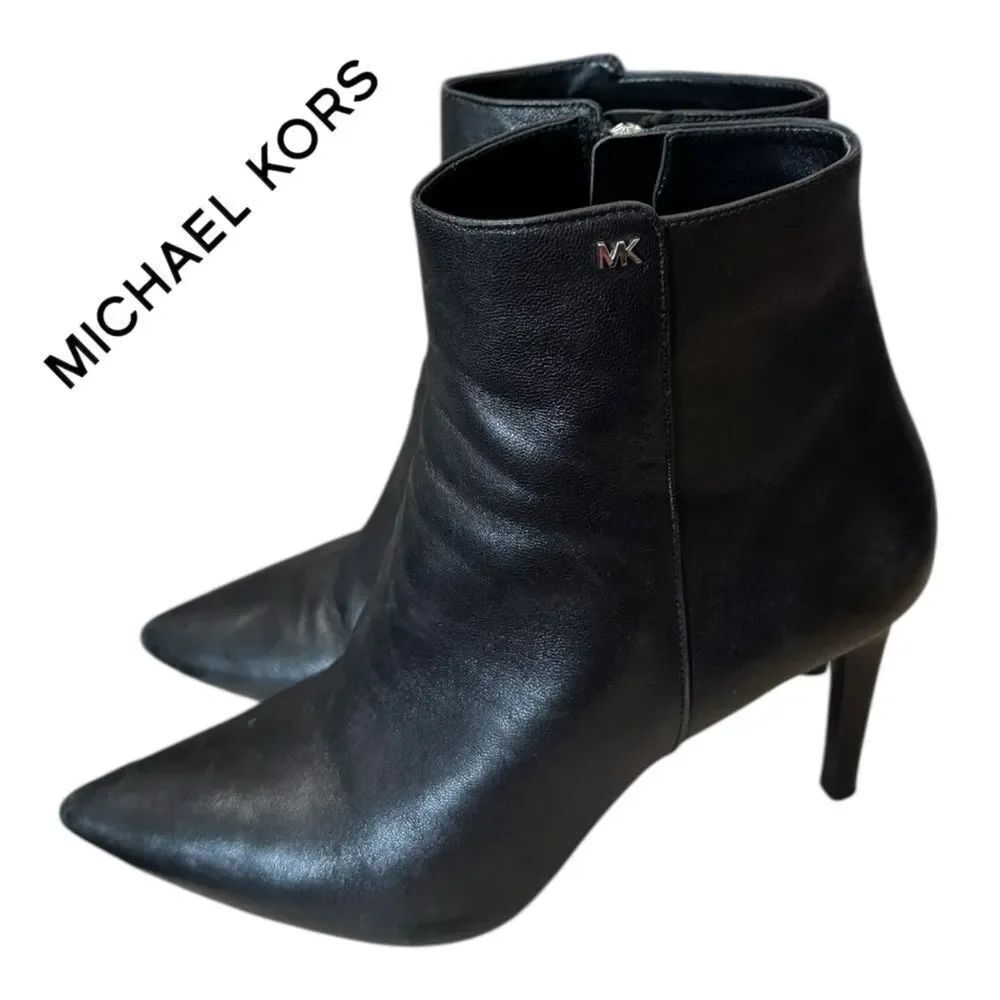 MICHAEL Michael Kors Dorothy Black Leather Heeled Ankle Boots Booties 8.5